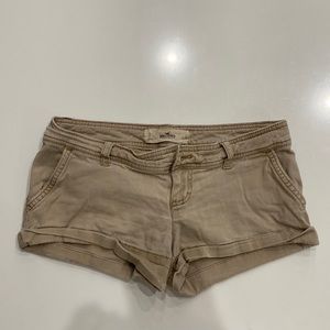 Hollister Size 0 - Low waisted shorts